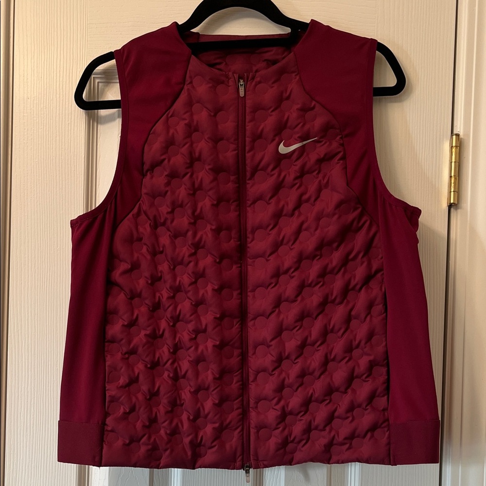 Nike Women’s Aeroloft Goose Down Burgundy/Maroon Vest